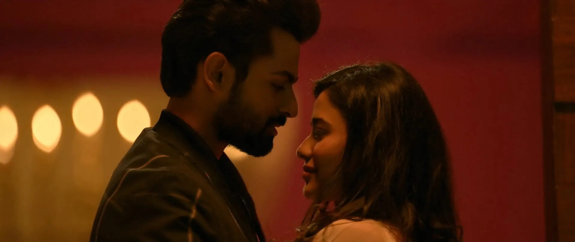 Ranga Ranga Vaibhavanga 2022 Hindi Dual Audio WEB-DL 720p – 480p – 1080p