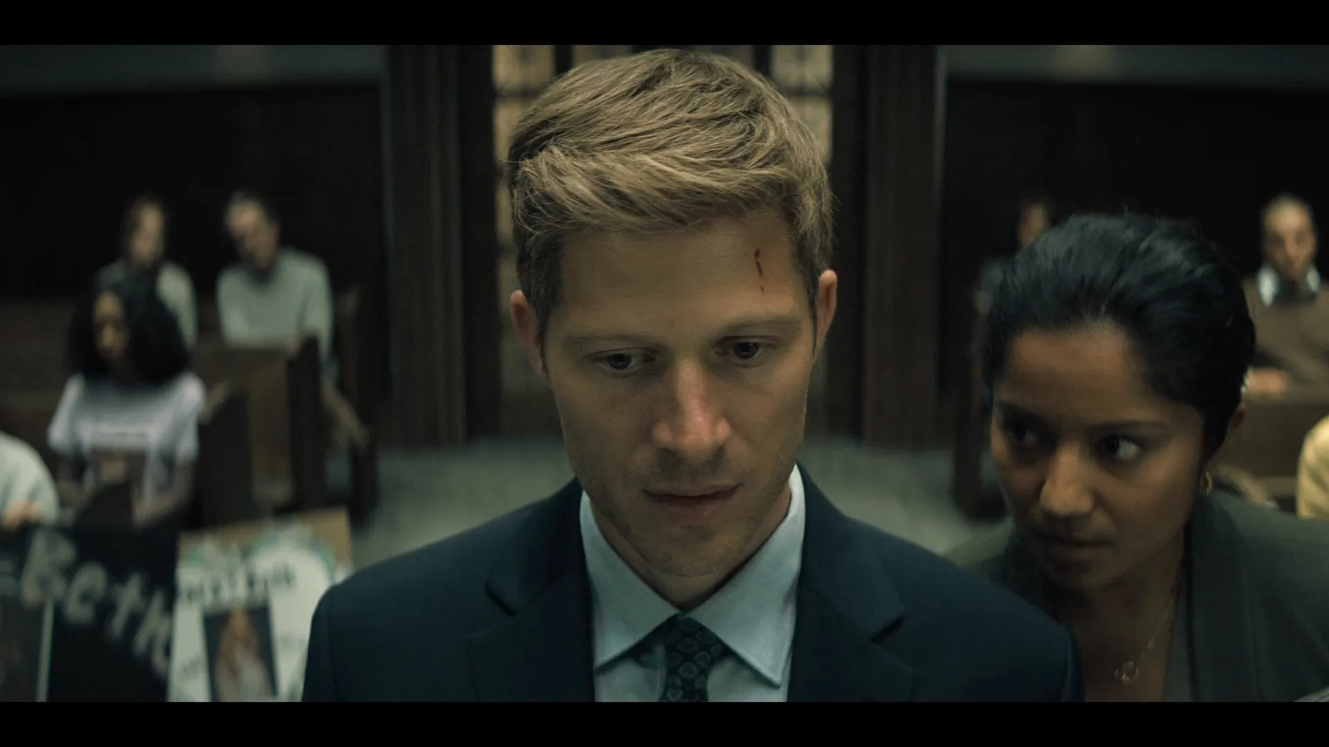 Midnight Mass 2021 Season 01 Hindi Dual Audio WEB-DL 720p – 480p – 1080p [ALL EPISODES]