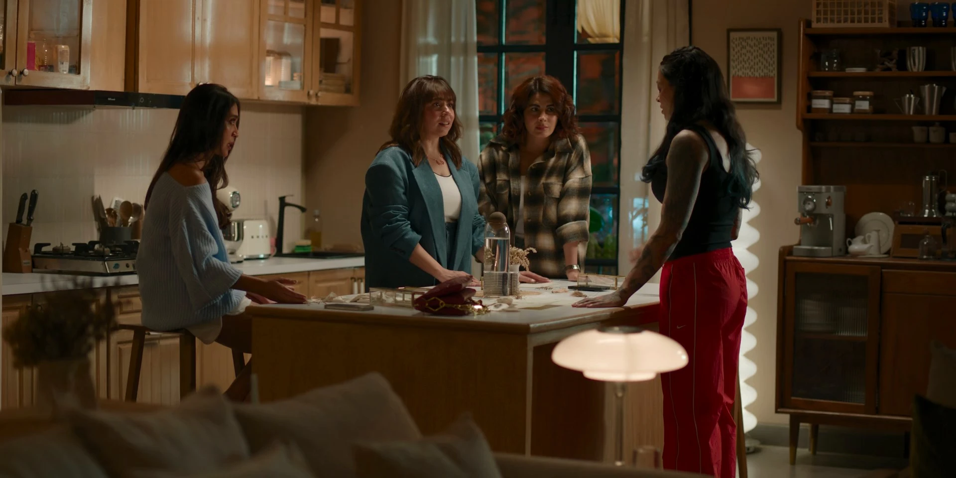 Four More Shots Please Season 4 2025 Hindi WEB-DL 720p – 480p – 1080p [ALL Episodes]